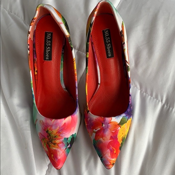 Beautiful Floral Heels- offers accepted - Picture 2 of 7